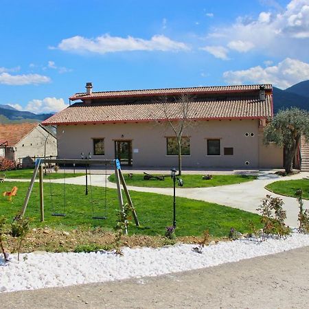 Tenuta Morrone Pertosa ภายนอก รูปภาพ