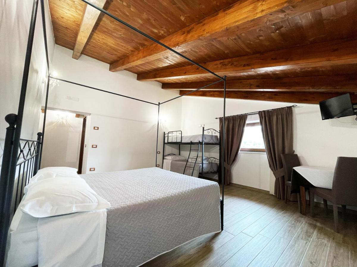 Tenuta Morrone Pertosa ภายนอก รูปภาพ